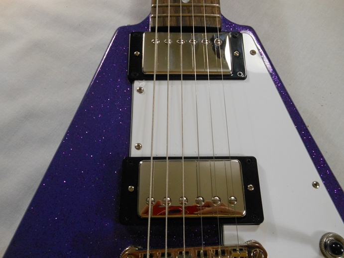 Exclusive Flying V Picture 13